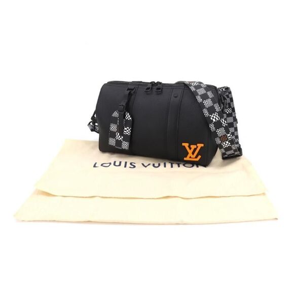 Louis Vuitton Damier Distorted City Keepall Metal Fittings Black Shoulder Bag - Picture 8 of 9